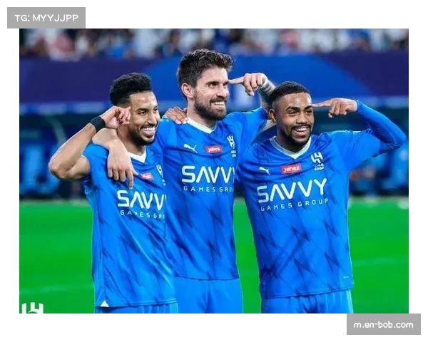 杜比亚自摆乌龙，利雅得新月暂1-0领先吉达联合