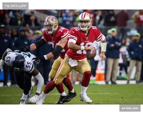 巨人队温斯顿担任首发四分卫 关键传球助球队险胜对手